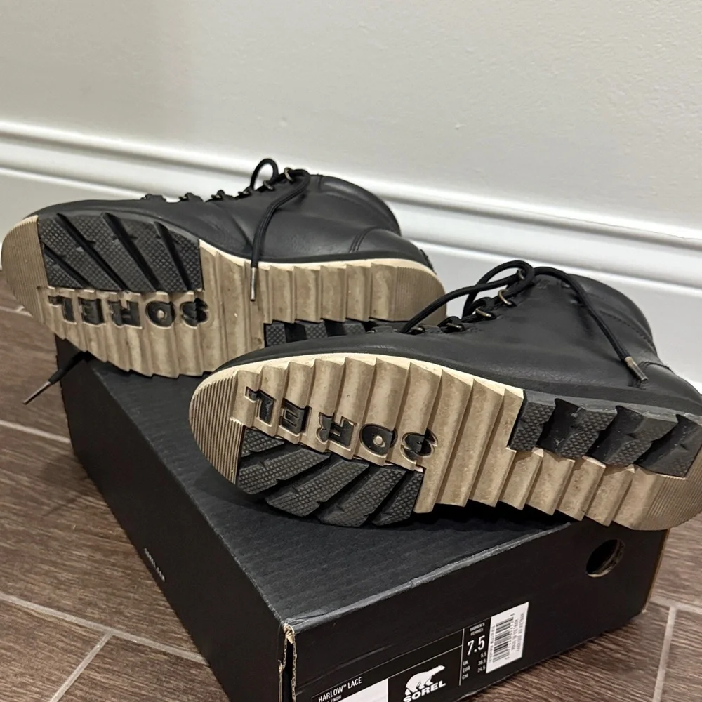 Sorel Black Leather Lace-Up Boots - Picture 11 of 11